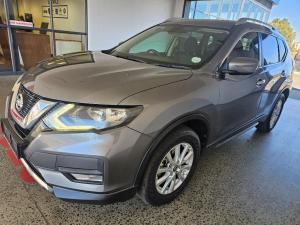 Nissan X Trail 2.5 Acenta 4X4 CVT - Image 2