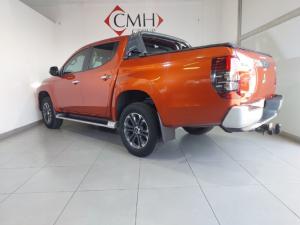 Mitsubishi Triton 2.4DI-D double cab 4x4 auto - Image 4