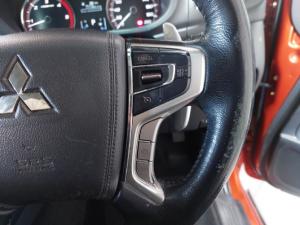 Mitsubishi Triton 2.4DI-D double cab 4x4 auto - Image 9