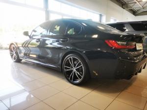 BMW 3 Series 320i M Sport - Image 9