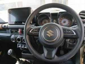 Suzuki Jimny 1.5 GLX AllGrip 5-door manual - Image 10