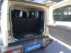 Suzuki Jimny 1.5 GLX AllGrip 5-door manual - Image 13