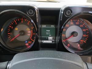 Suzuki Jimny 1.5 GLX AllGrip 5-door manual - Image 16