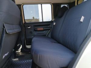 Suzuki Jimny 1.5 GLX AllGrip 5-door manual - Image 17