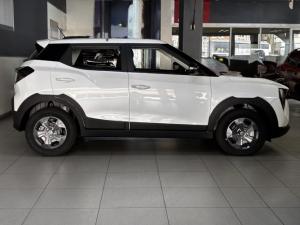 Mahindra XUV 3XO 1.2T MX2 manual - Image 2