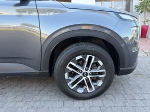 Hyundai Venue 1.0T Fluid auto - Image 6