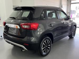 Suzuki Vitara Brezza 1.5 GLX - Image 4
