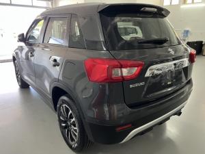 Suzuki Vitara Brezza 1.5 GLX - Image 6