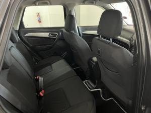 Suzuki Vitara Brezza 1.5 GLX - Image 7