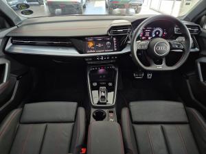 Audi A3 Sportback TFSI S line Black - Image 5