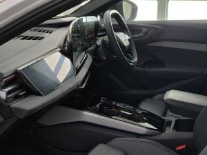 Audi A5 sedan TFSI S line - Image 5