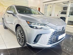 Lexus RX 450h+ - Image 13