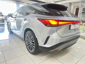 Lexus RX 450h+ - Image 6