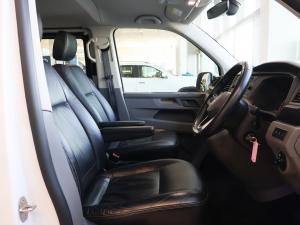 Volkswagen Transporter 2.0BiTDI Kombi SWB Trendline Plus 4Motion - Image 13