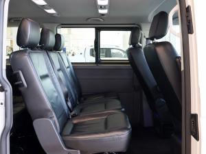 Volkswagen Transporter 2.0BiTDI Kombi SWB Trendline Plus 4Motion - Image 14