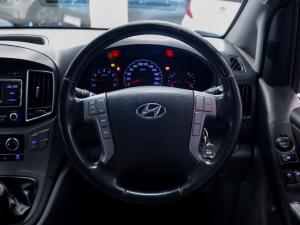 Hyundai H-1 2.4 bus GLS - Image 12