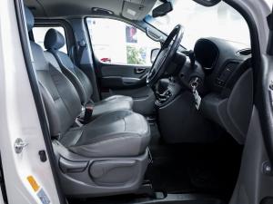 Hyundai H-1 2.4 bus GLS - Image 6
