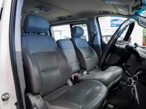 Hyundai H-1 2.4 bus GLS - Image 8