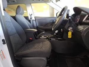 Mahindra XUV 3XO 1.2T MX2 auto - Image 2
