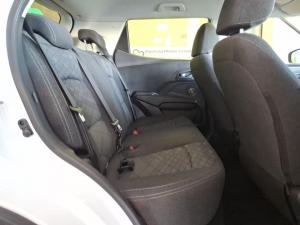 Mahindra XUV 3XO 1.2T MX2 auto - Image 3