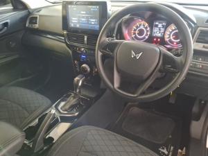Mahindra XUV 3XO 1.2T MX2 auto - Image 5
