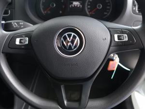 Volkswagen Polo Vivo hatch 1.6 Life - Image 14