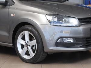 Volkswagen Polo Vivo hatch 1.6 Comfortline auto - Image 11