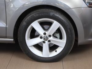 Volkswagen Polo Vivo hatch 1.6 Comfortline auto - Image 12