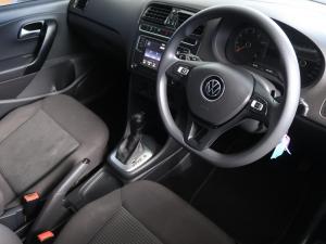 Volkswagen Polo Vivo hatch 1.6 Comfortline auto - Image 13
