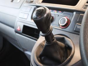 Volkswagen Kombi 2.0TDI 75kW SWB Trendline - Image 15