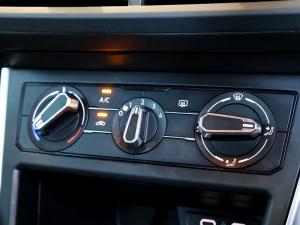 Volkswagen Polo hatch 1.0TSI Life manual - Image 16
