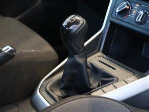 Volkswagen Polo hatch 1.0TSI Life manual - Image 19