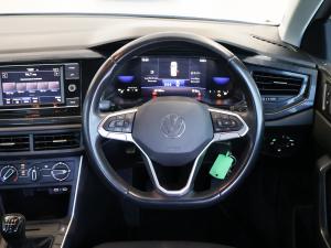 Volkswagen Polo hatch 1.0TSI Life manual - Image 20