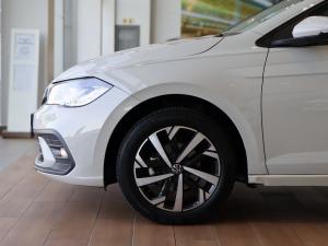Volkswagen Polo hatch 1.0TSI Life manual - Image 7