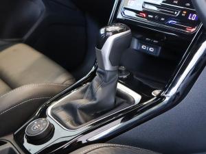 Volkswagen T-Roc 2.0TSI 4Motion R-Line - Image 20