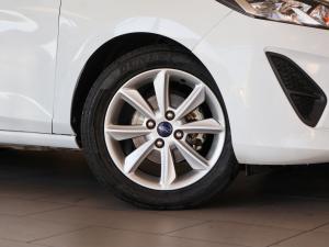 Ford Fiesta 1.0T Trend auto - Image 6