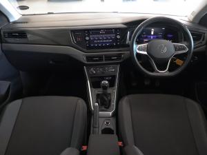 Volkswagen Polo hatch 1.0TSI Life manual - Image 13