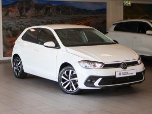 Volkswagen Polo hatch 1.0TSI Life manual - Image 1