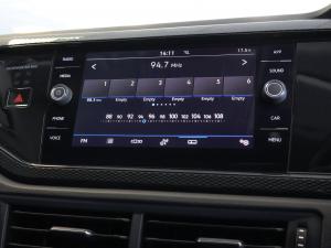 Volkswagen Polo hatch 1.0TSI Life manual - Image 20