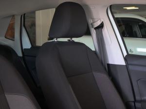 Volkswagen Polo hatch 1.0TSI Life manual - Image 27