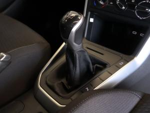 Volkswagen Polo hatch 1.0TSI Life manual - Image 29