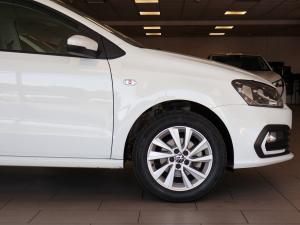Volkswagen Polo Vivo hatch 1.6 Life - Image 8