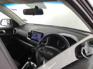 Hyundai Venue 1.0 Tgdi Fluid DCT - Image 15