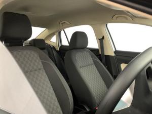 Volkswagen Polo 1.6 - Image 14