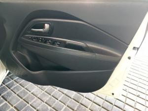 Kia Rio sedan 1.4 - Image 12