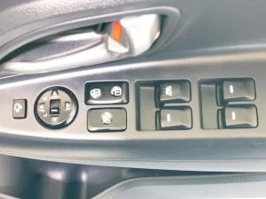 Kia Rio sedan 1.4 - Image 22