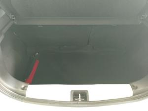 Suzuki Celerio 1.0 GL auto - Image 11