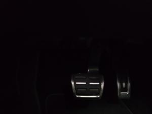 Volkswagen T-Cross 1.0TSI R-Line - Image 10