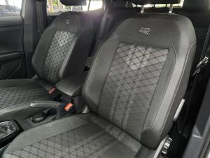 Volkswagen T-Cross 1.0TSI R-Line - Image 28