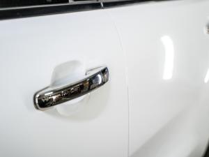 Ford Everest 2.2TDCi XLT auto - Image 12